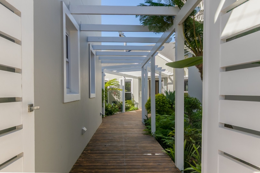 6 Bedroom Property for Sale in Thesen Islands Western Cape